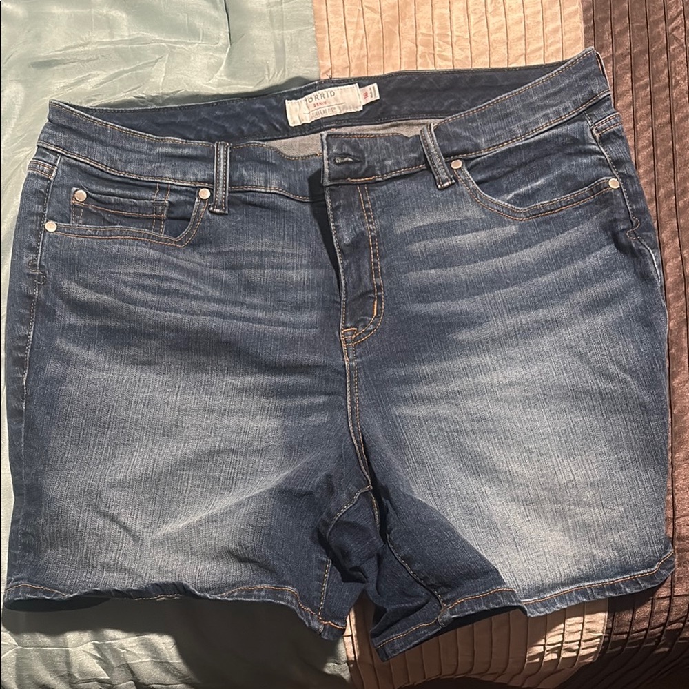 Torrid Blue Denim Women's Shorts